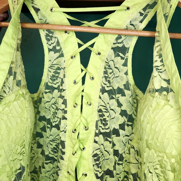NWOT lace top - Picture 8 of 10